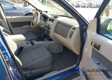 2009 Ford Escape Xlt из США, поврежденный, VIN 1FMCU93719KB94839